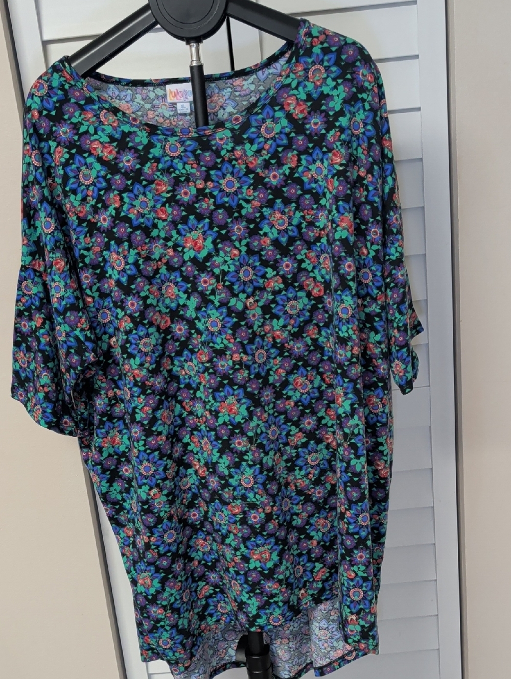 LuLaRoe Floral Tunic — Black, Blue, Green, Purple, Pink